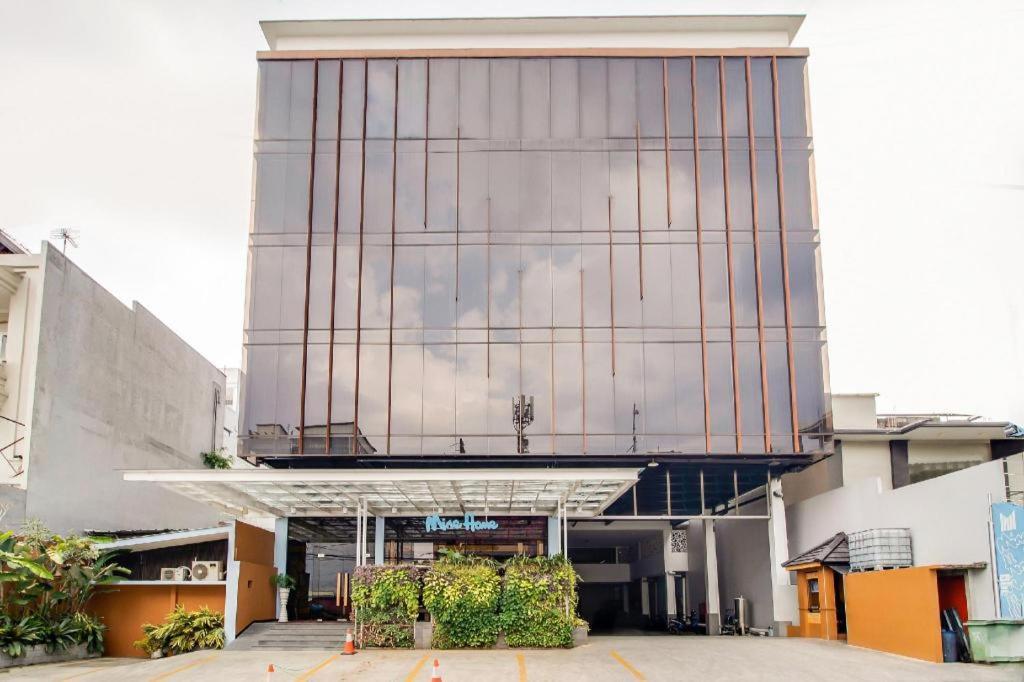 Mine Home Hotel By Sovia Bandung Exterior photo